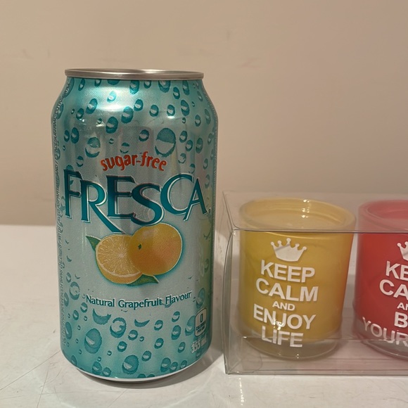 Keep Calm Rainbow Candle Set - Picture 4 of 6